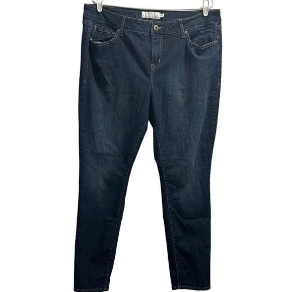 Women’s Torrid Size 18R Skinny Jeans - Picture 1 of 6